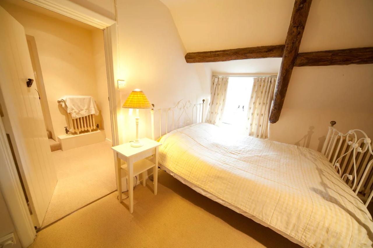 Afton Thatch: Beautiful Thatched Family Cottage 淡水 外观 照片